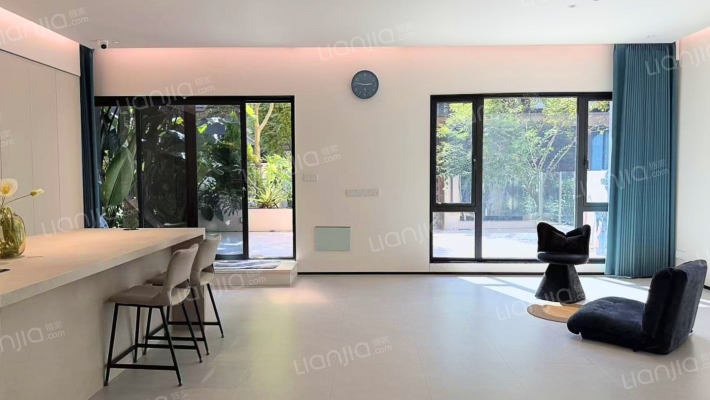 龙湖悠山郡千山新屿二手房实景图