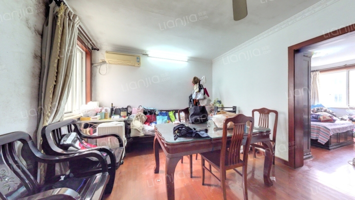 沁春园二村二手房实景图