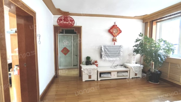 自来水小区二手房实景图