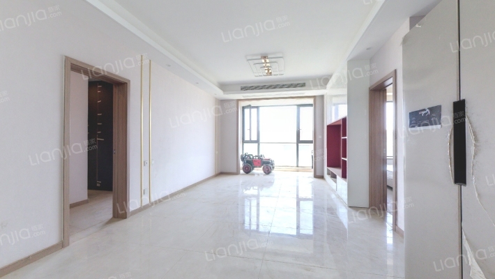 金地格林云上二手房实景图