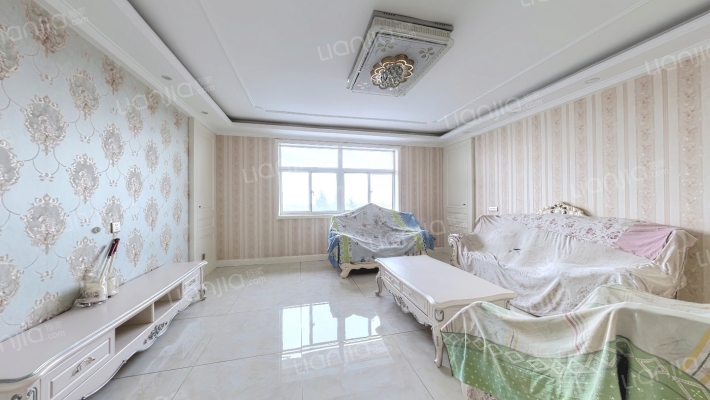 气象局住宅楼二手房实景图