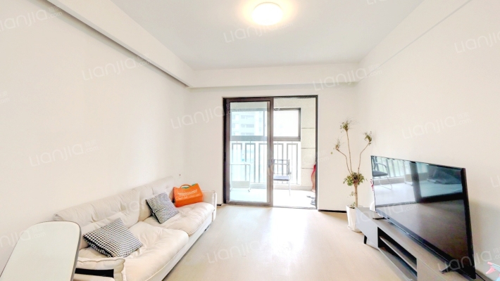 上实海上菁英一期二手房实景图