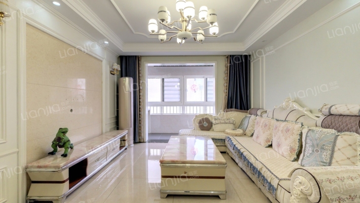 万科森林公园嘉庭二手房实景图