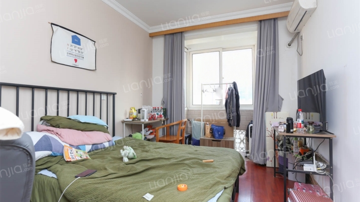 东方龙苑二手房实景图