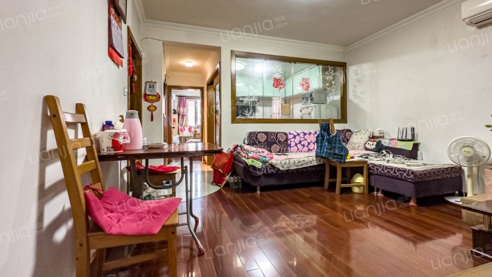 虹园六村二手房实景图