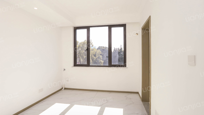 新明德公寓二手房实景图