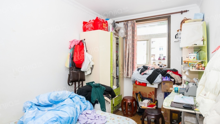 宜川一村二手房实景图