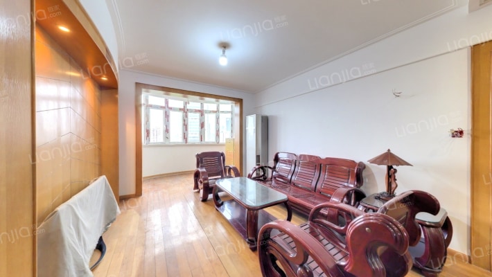 金宝大厦二手房实景图