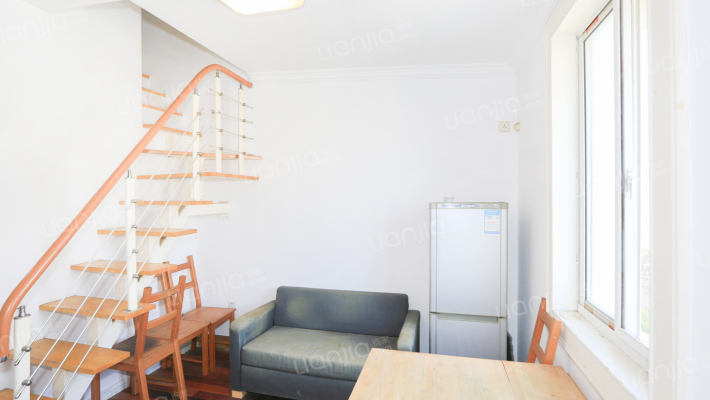 抚顺路363弄二手房实景图