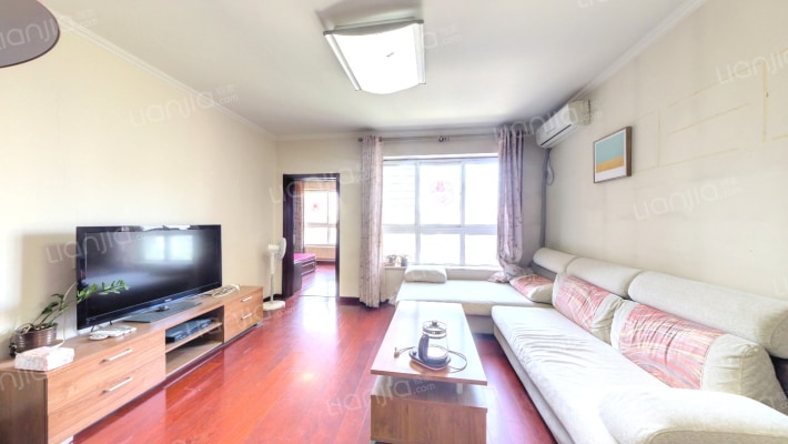 圣馨大地二手房实景图