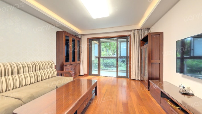 泰宝华庭(公寓)二手房实景图