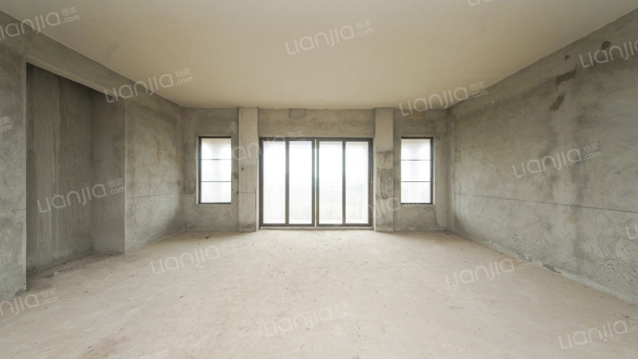 庆隆南山国际社区柏蔚庄二手房实景图