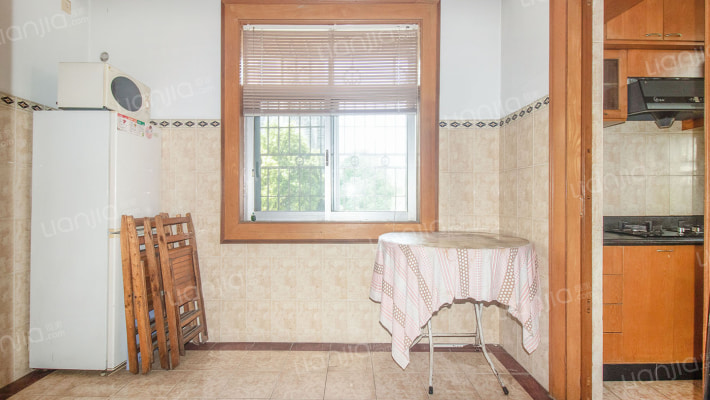 金新花苑二手房实景图