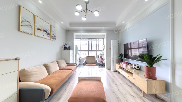 绿地悦峰公馆二手房实景图