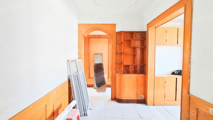 卫国里二手房实景图