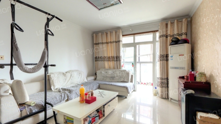 金邻花苑二手房实景图