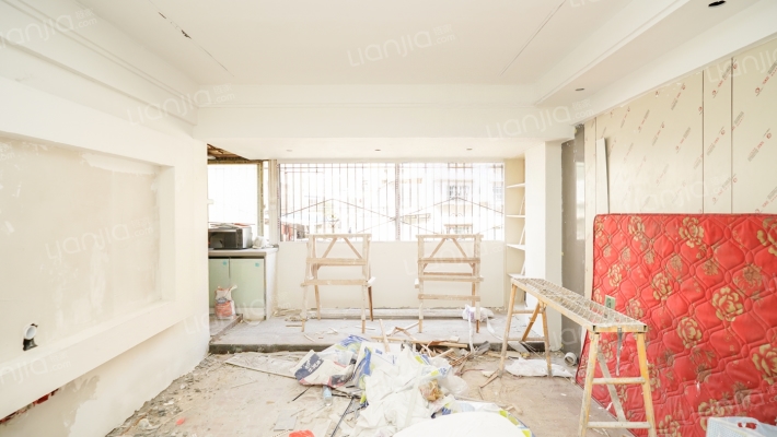 沙龙路二段370号二手房实景图