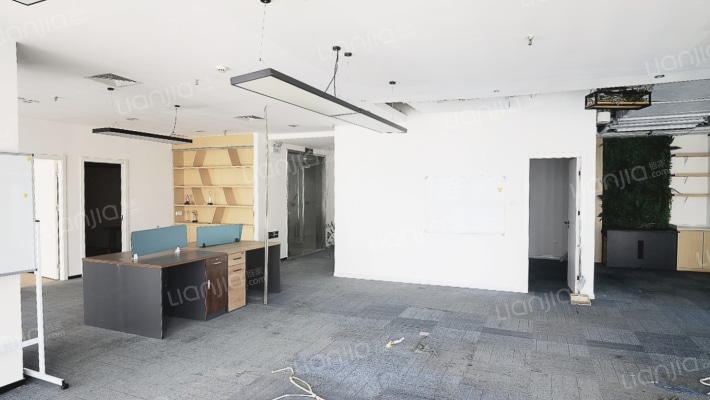 万达写字楼二手房实景图