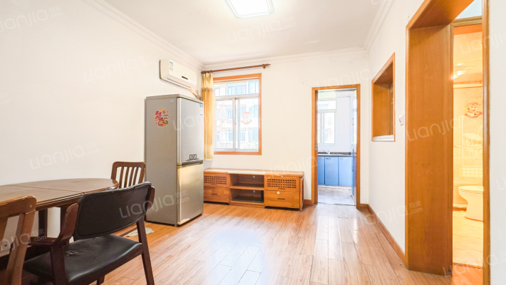 轻工六里小区二手房实景图