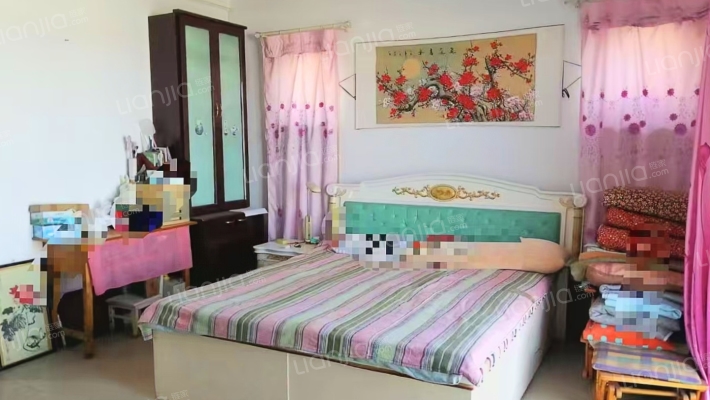 阳光河谷小区二手房实景图