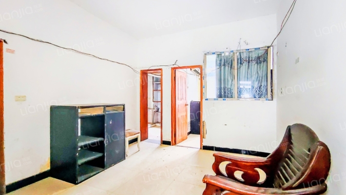 颐乐园小区二手房实景图