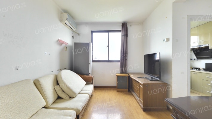 国伟新苑二手房实景图