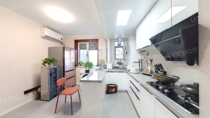 报国寺东夹道二手房实景图