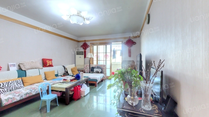 公交二公司家属院二手房实景图