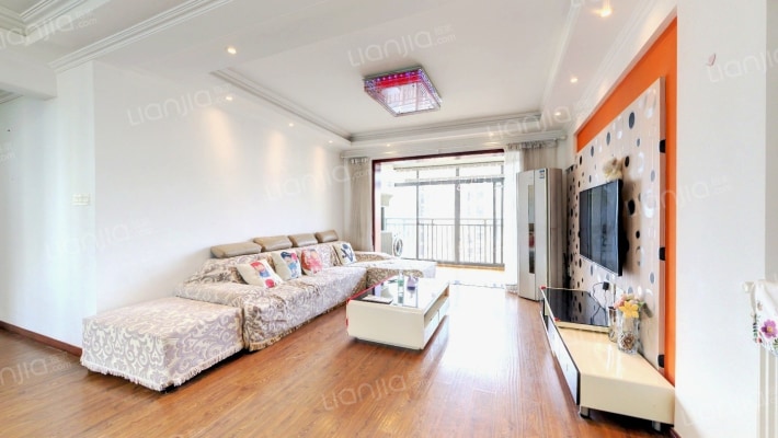 长青国际二手房实景图