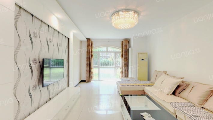 顶秀美泉小镇A区二手房实景图