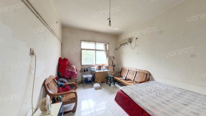 团结里二手房实景图