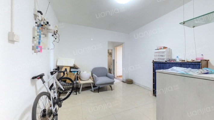 西成忆树二手房实景图