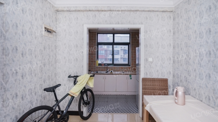 宝虹水岸景苑二手房实景图