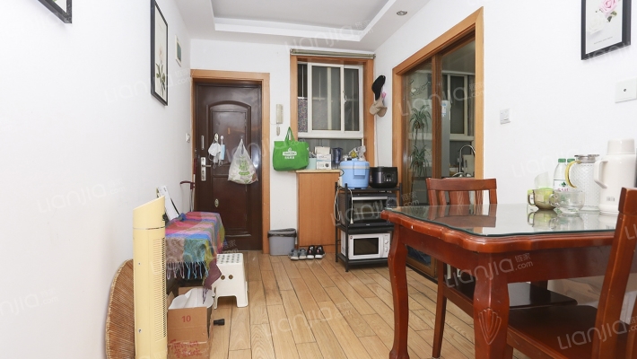 国和一村二手房实景图