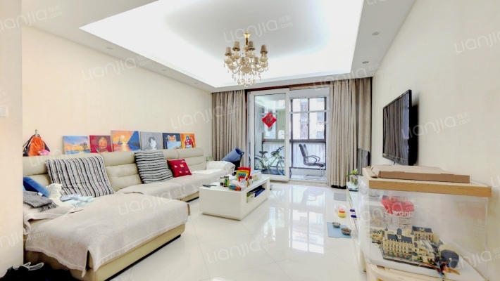 泰宸雅苑二手房实景图