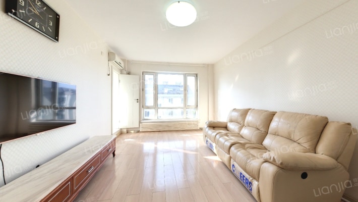 鹏辉新世纪五期二手房实景图