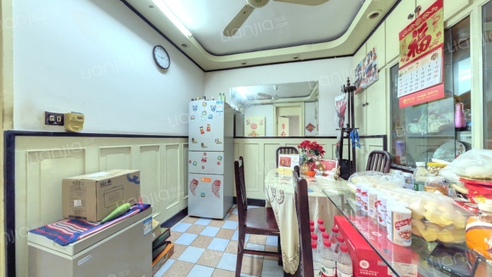 莘松六村二手房实景图