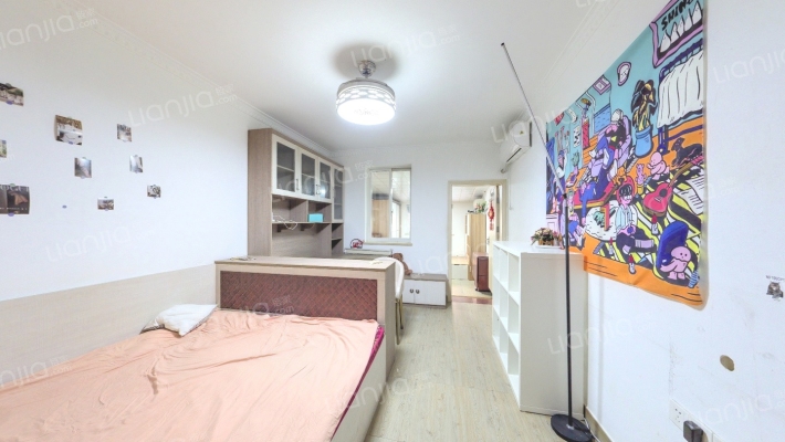 产山新村二手房实景图