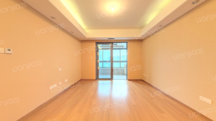 仁恒江湾城三期二手房实景图