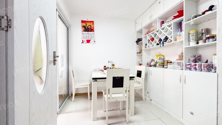 石化二村二手房实景图