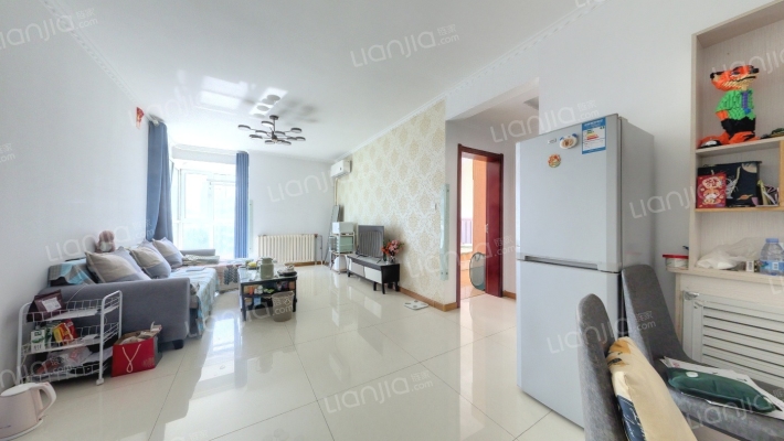 昆泉星港二手房实景图