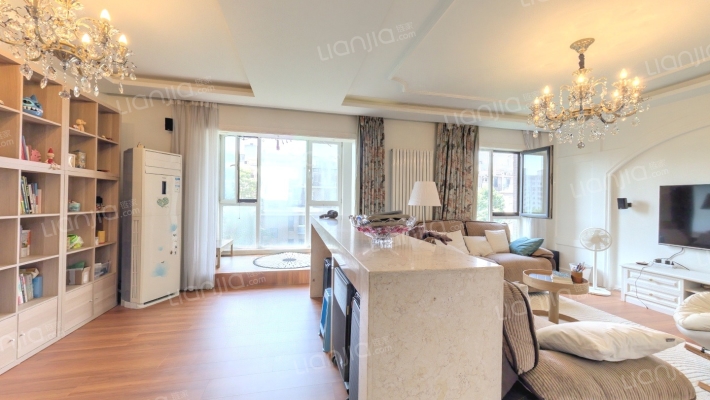 金地仰山东区二手房实景图