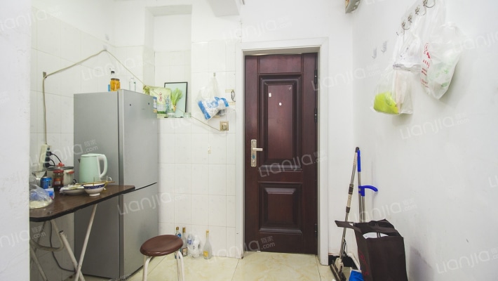 水上新村(宝山)二手房实景图