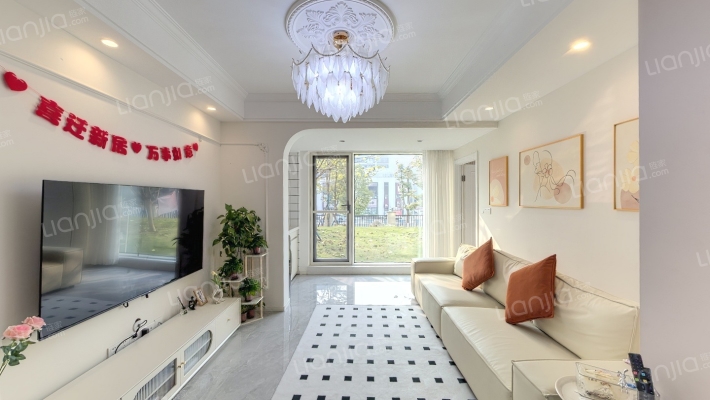 领琇长江C区二手房实景图