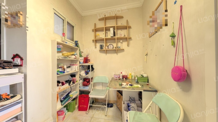 沿河四村二手房实景图