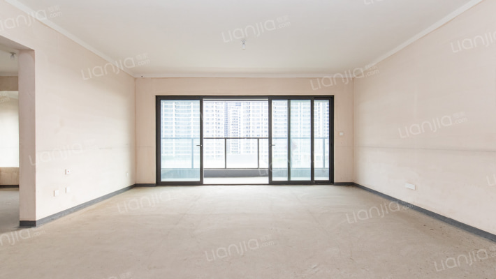 中海臻如府二手房实景图