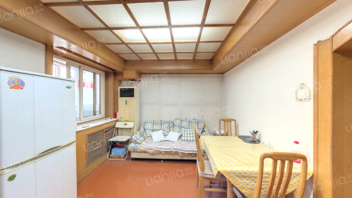 南新园二手房实景图