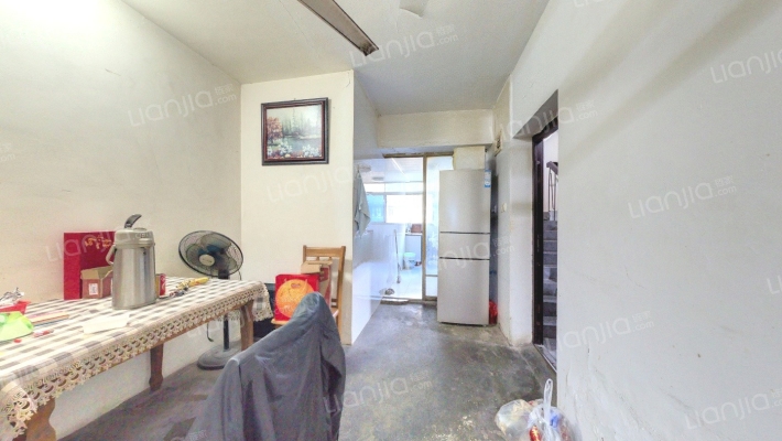 应天花园二手房实景图