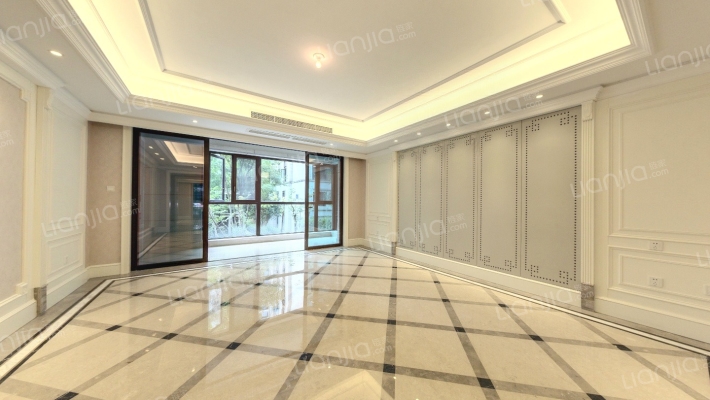 西派城C区二手房实景图