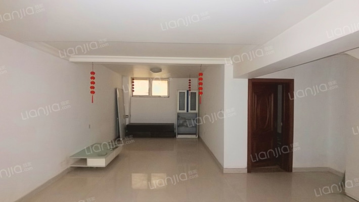 纯翠领域二手房实景图